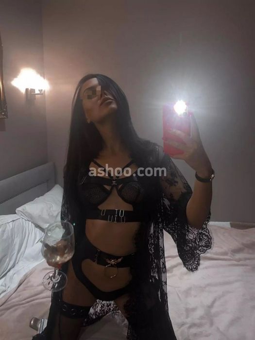 Почему стоит заказать девушку по вызову для интимных встреч с выездом